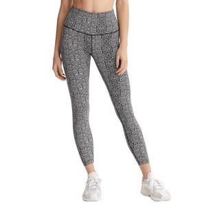 Varley Luna Legging in Mini Cheetah M